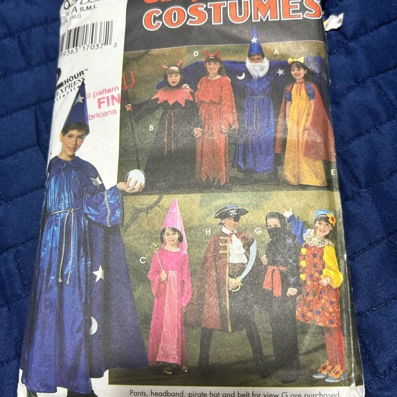 Simplicity costume pattern 9703- sm,med,lg-  robe -magician - dress - uncut - Picture 1 of 8